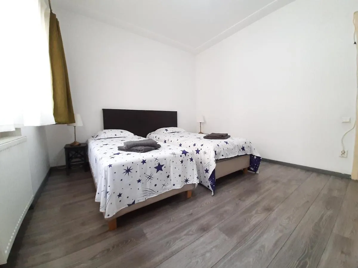 Four Rooms Apartment Central Bucarest Roumanie